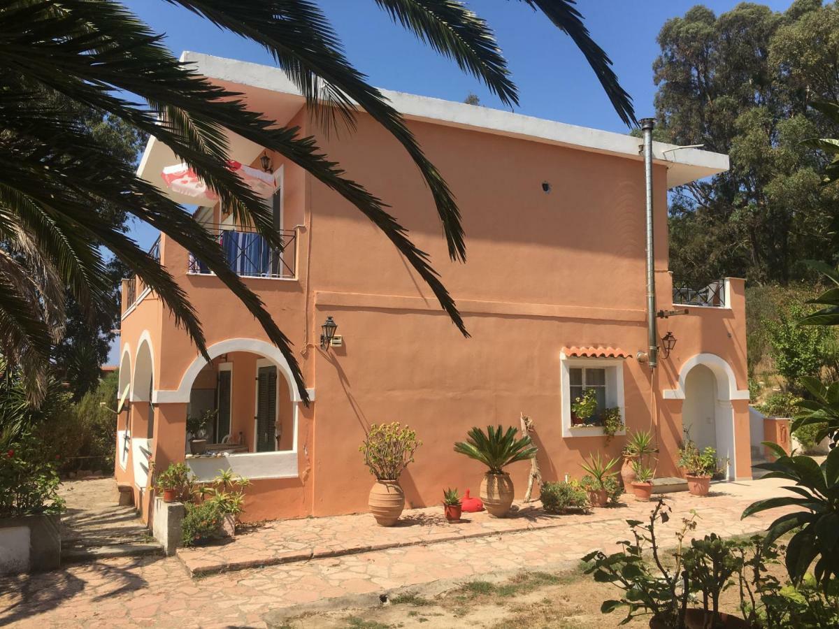 Floros Apartments Agios Stefanos Avliotes  Екстериор снимка