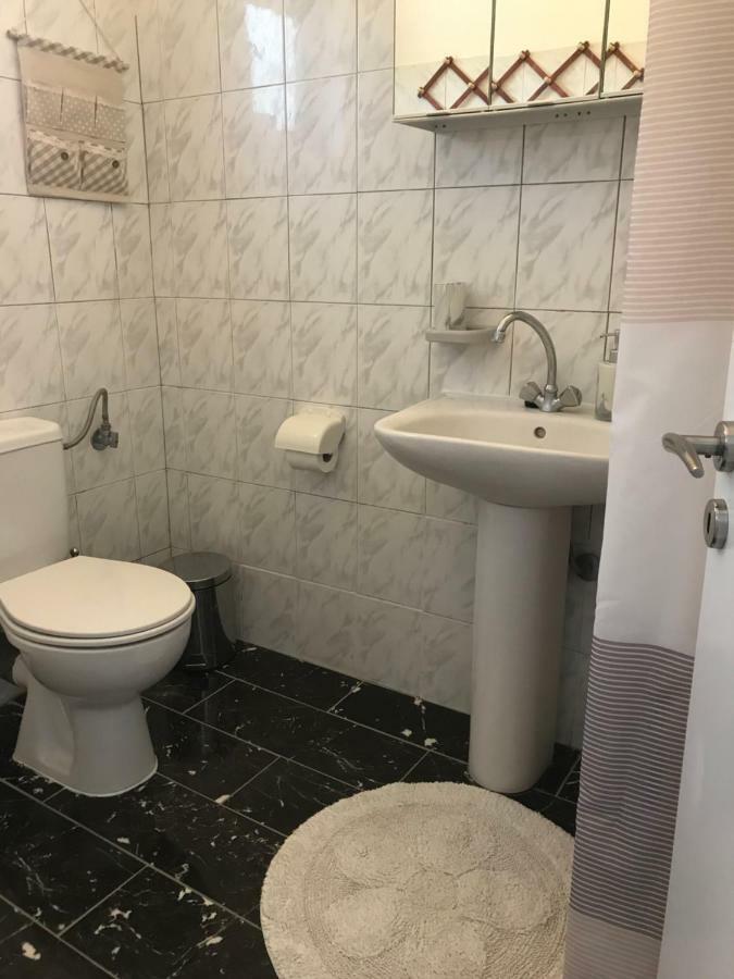 Floros Apartments Agios Stefanos Avliotes  Екстериор снимка