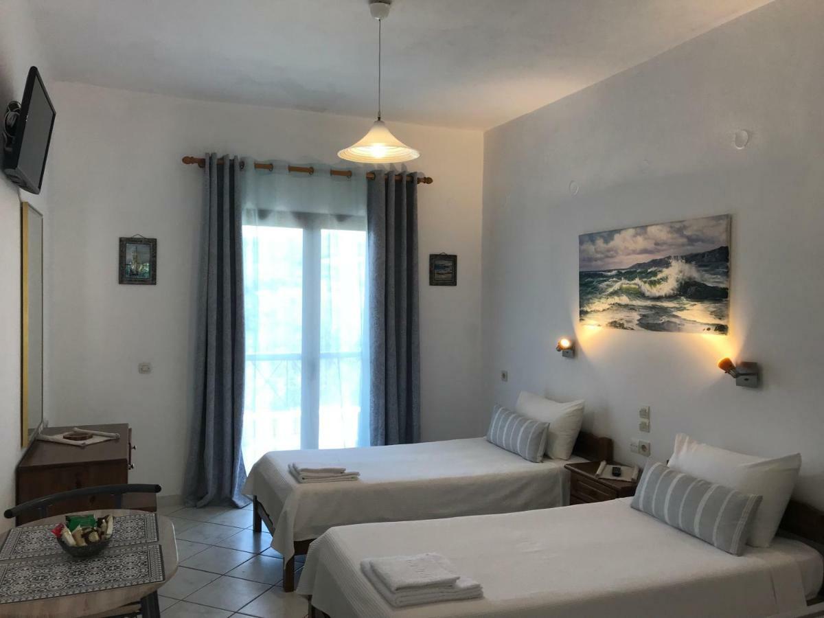 Floros Apartments Agios Stefanos Avliotes  Екстериор снимка
